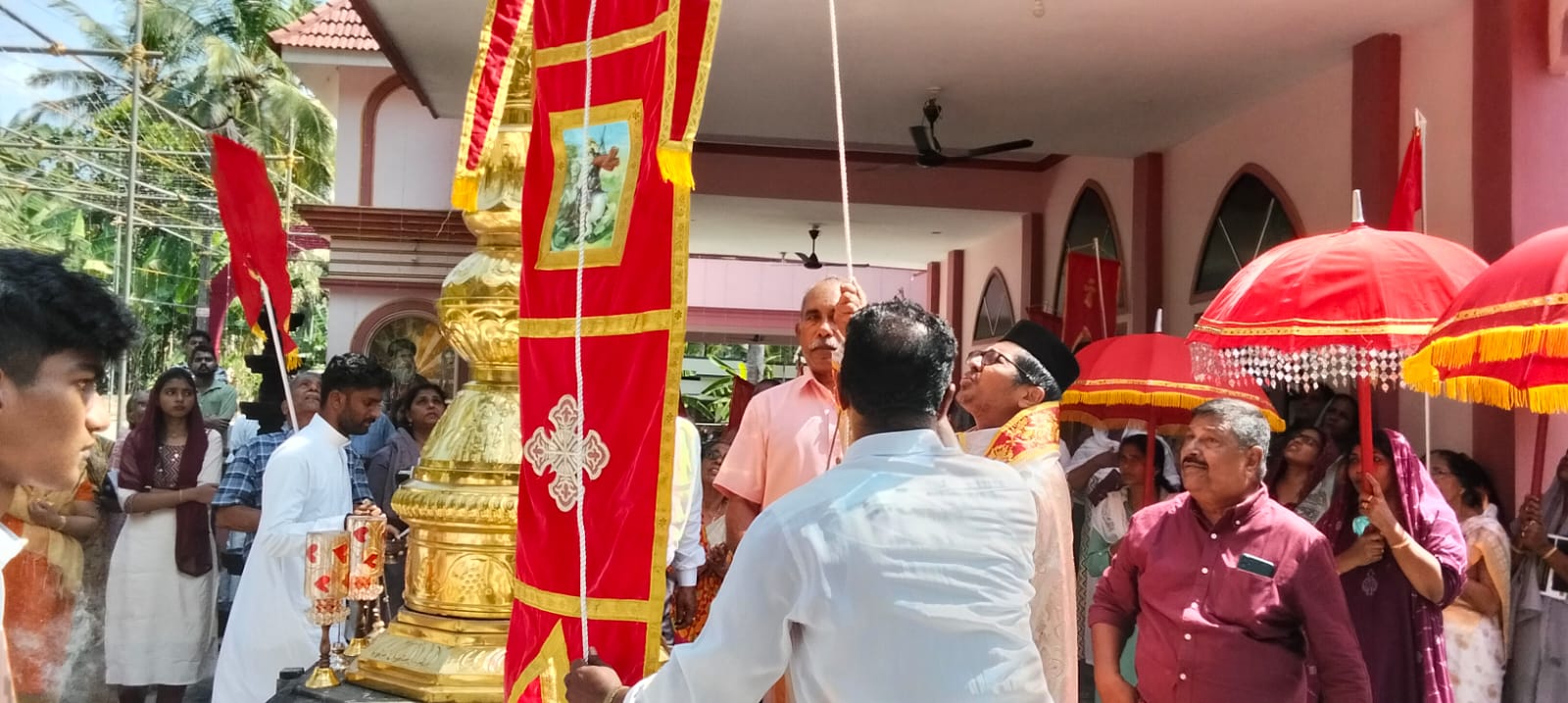 പെരുന്നാളും കൺവെൻഷനും